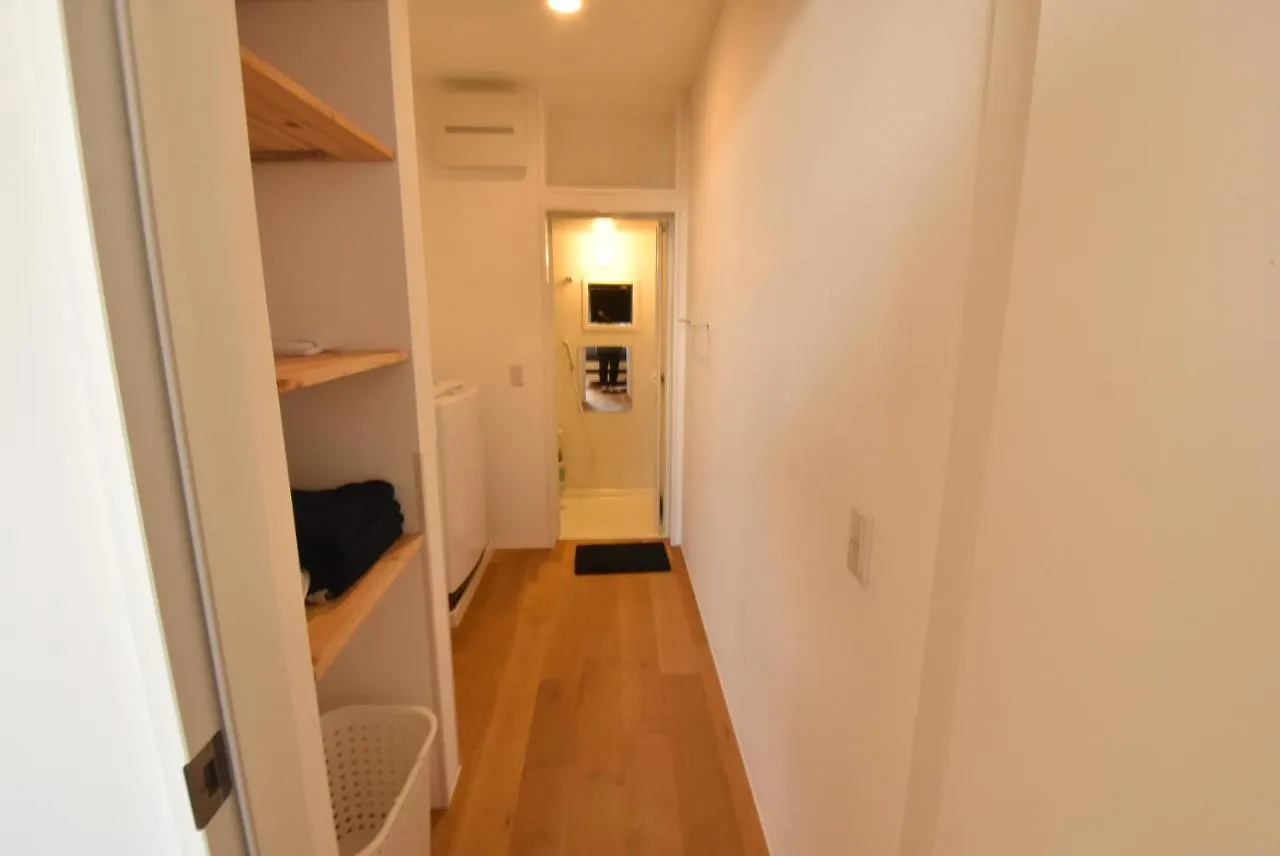 Enzo Sakurababa Apartment Omura