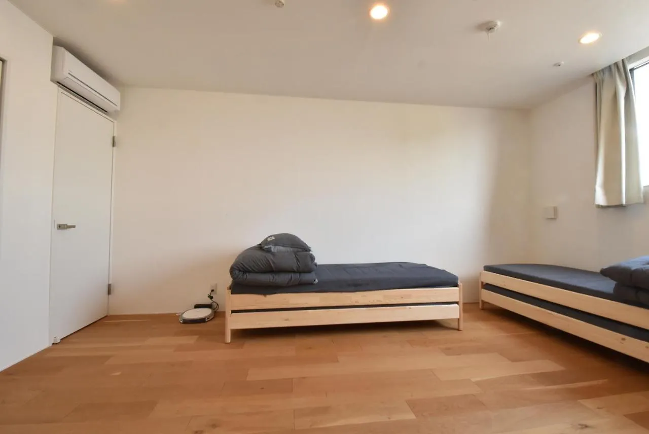 Enzo Sakurababa Apartment Omura