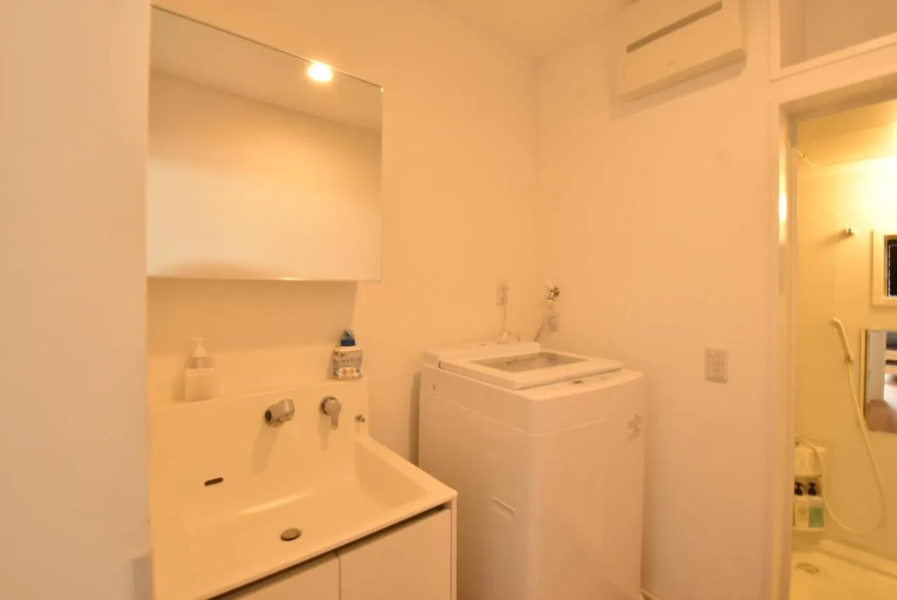 Enzo Sakurababa Apartment Omura Japan